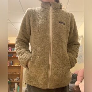 Lightly worn women’s Patagonia Los Gatos jacket sz M